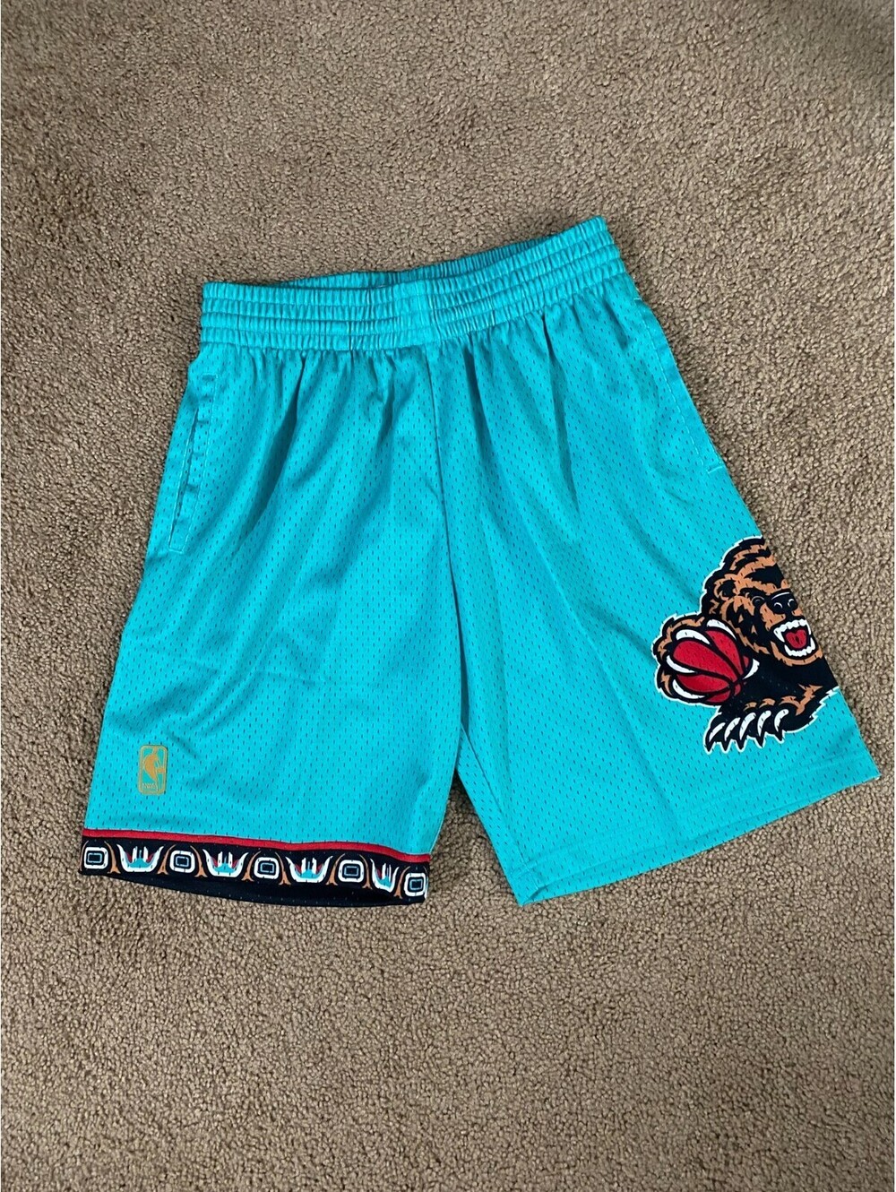 Mitchell & Ness NBA Memphis Grizzlies Swingman Basketball Shorts Men Medium Aqua